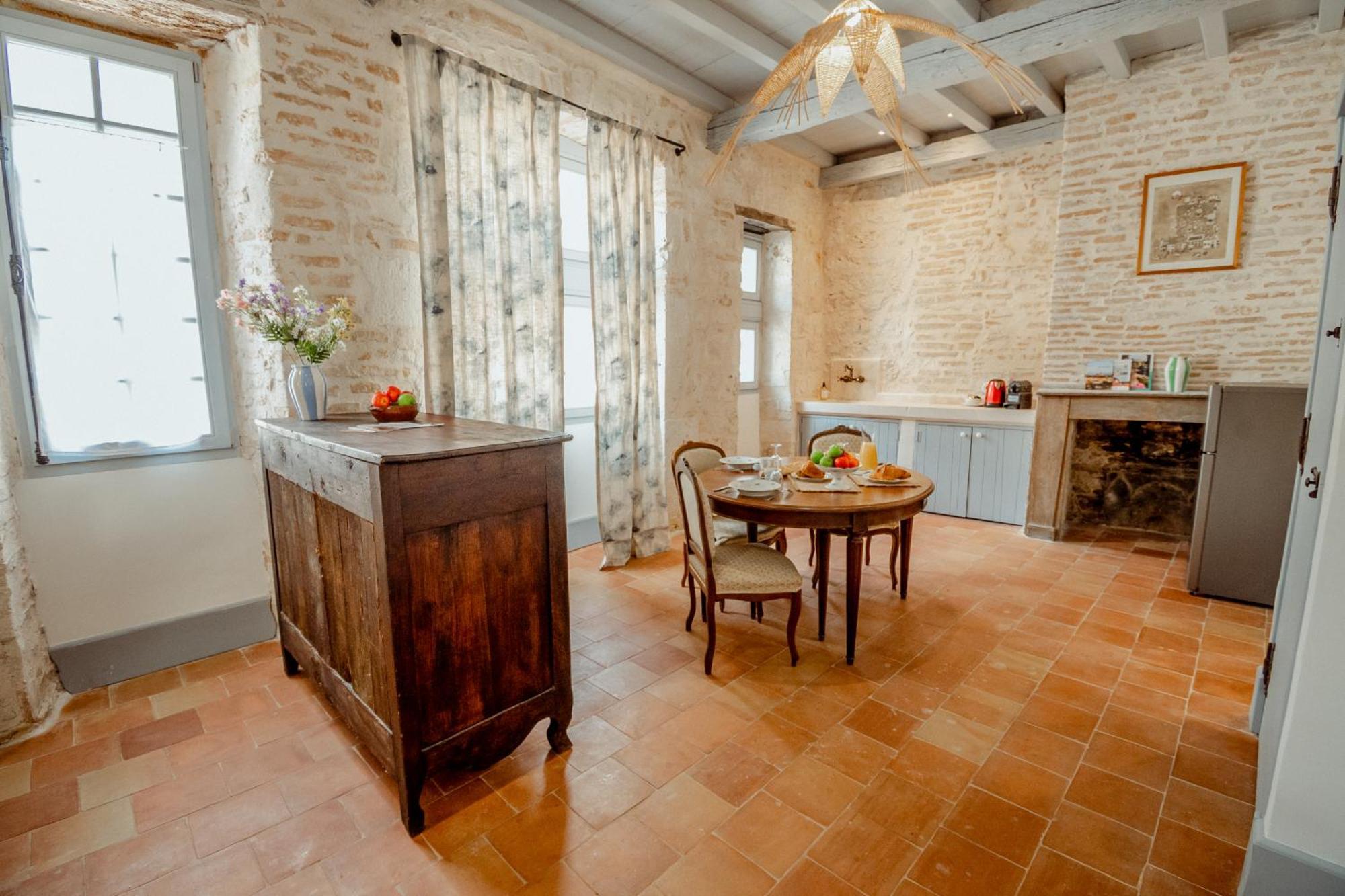 La Chambre Bleue Lauzerte Ngoại thất bức ảnh