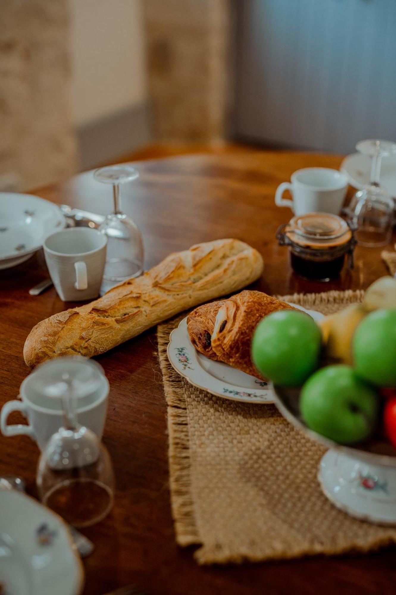 La Chambre Bleue Lauzerte Ngoại thất bức ảnh