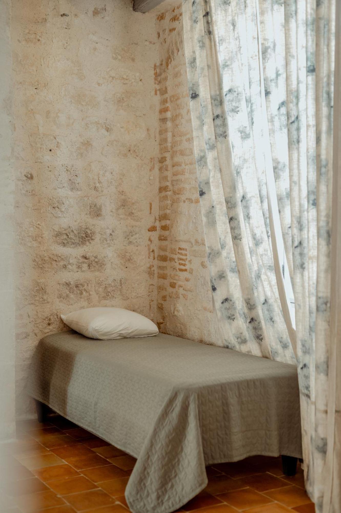 La Chambre Bleue Lauzerte Ngoại thất bức ảnh